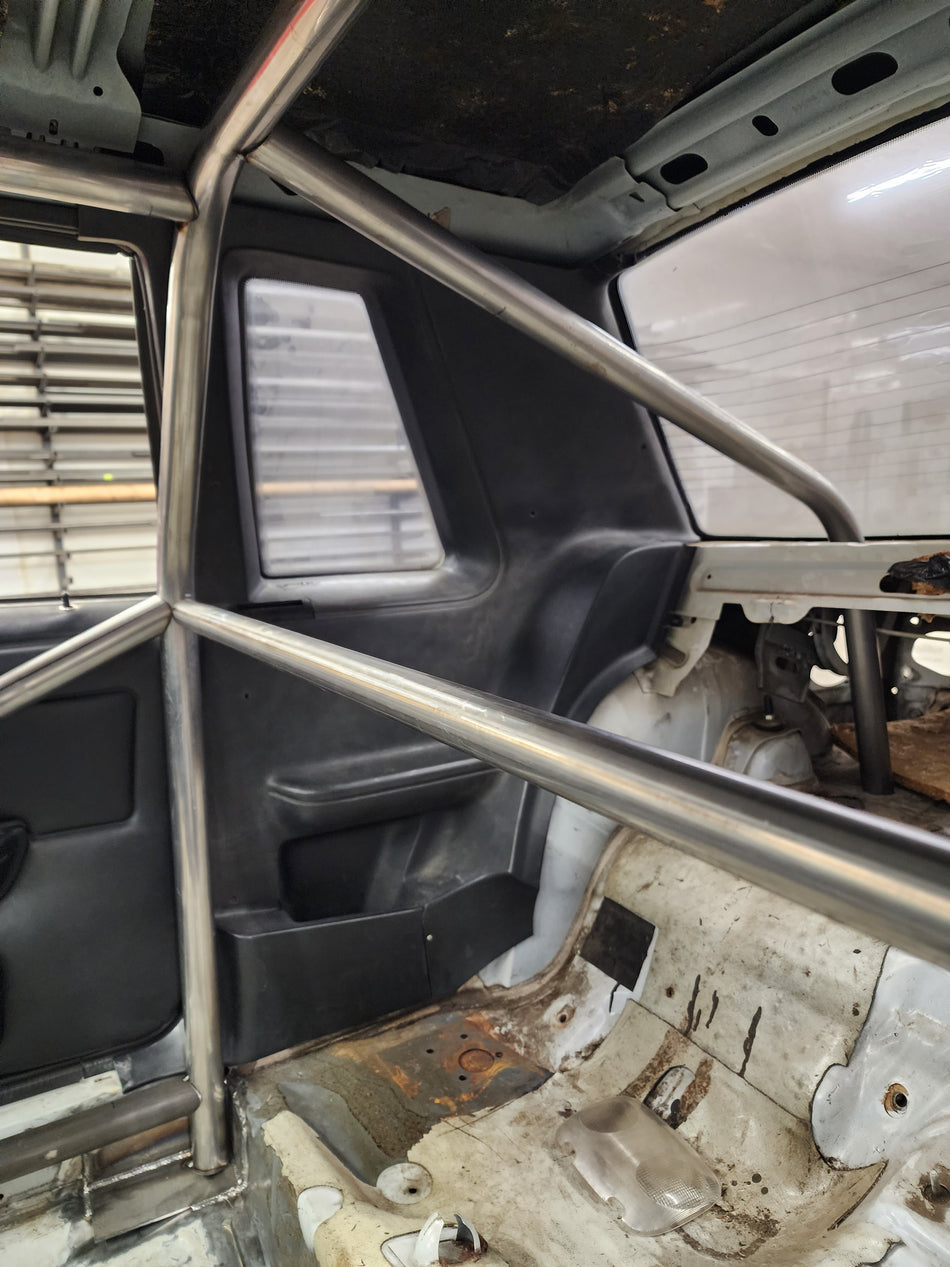 79-93 Mustang Mild Steel Roll Cage - 8.50 Legal